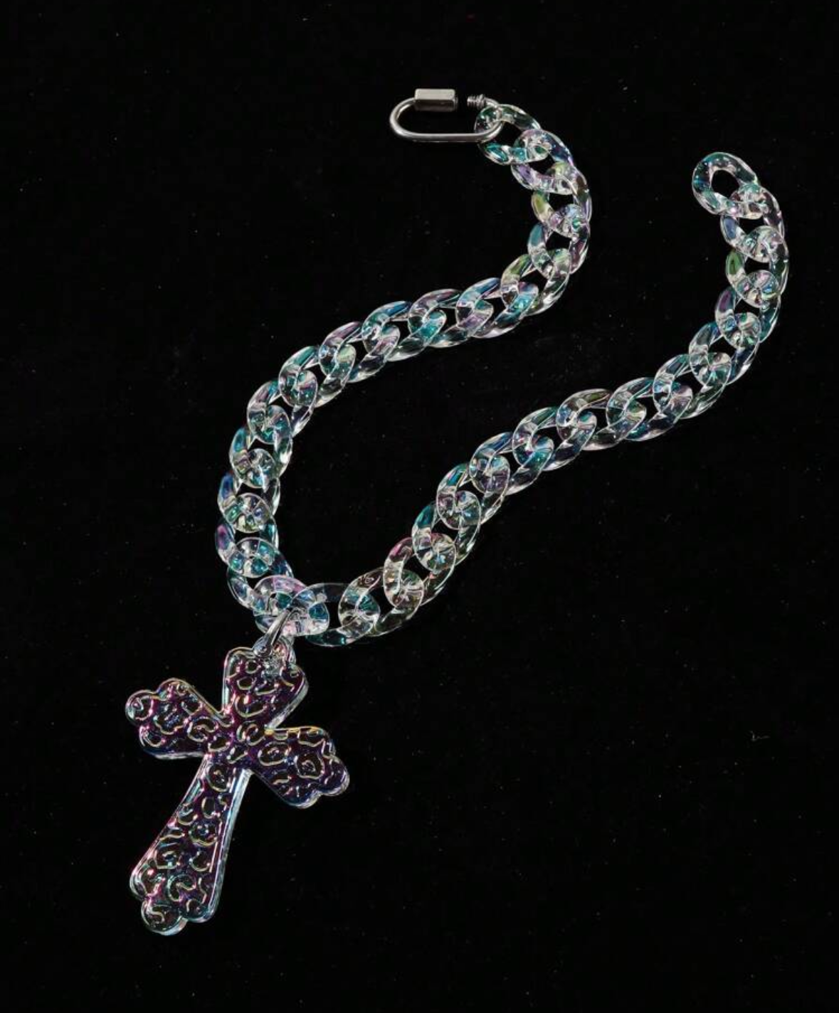 Cuban Link Chain With Cross